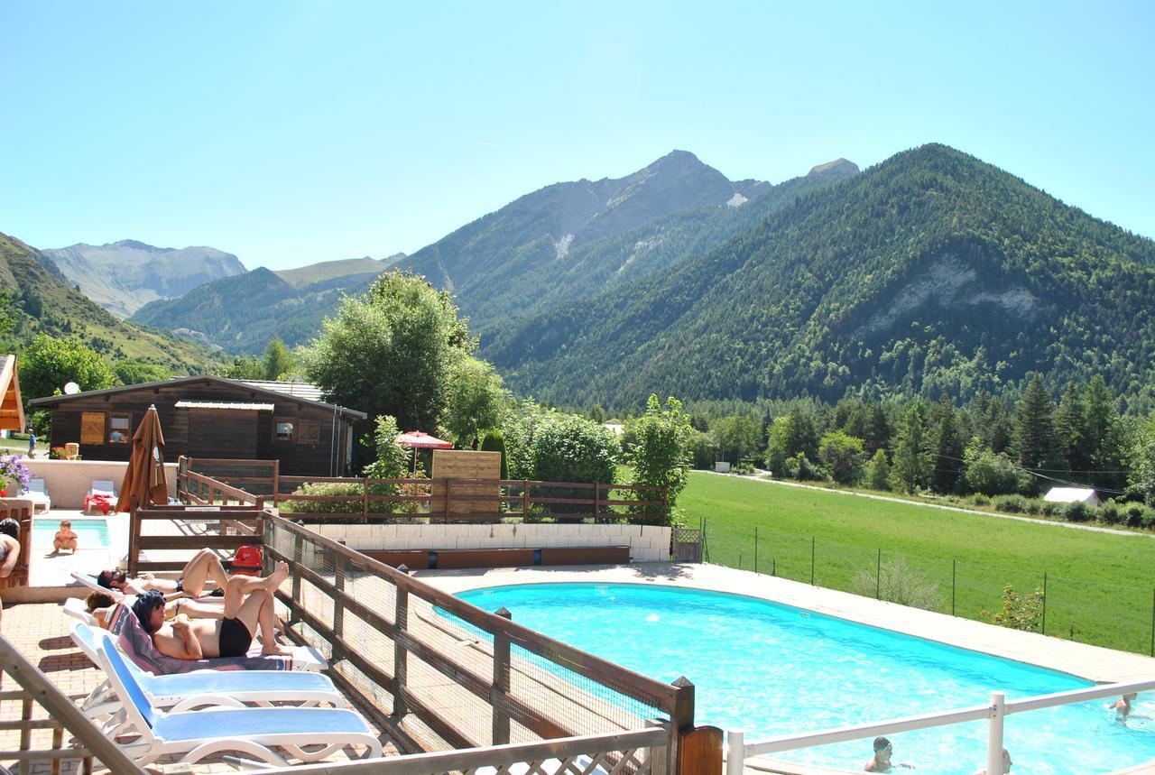Camping Les Auches Ancelle Bagian luar foto