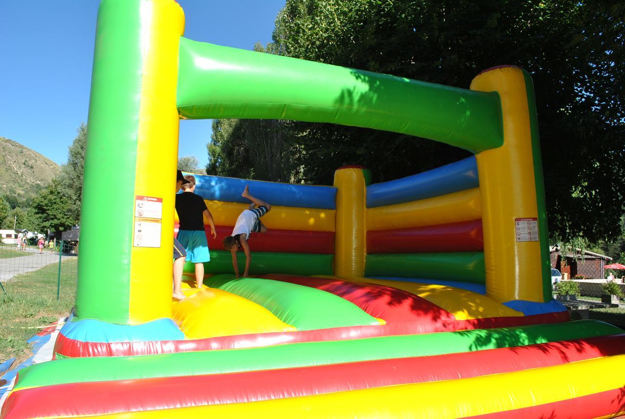Camping Les Auches Ancelle Bagian luar foto